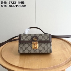 Gucci Wallets & Purse